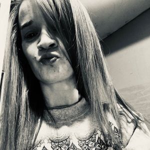 Meet your Posher, Daylee